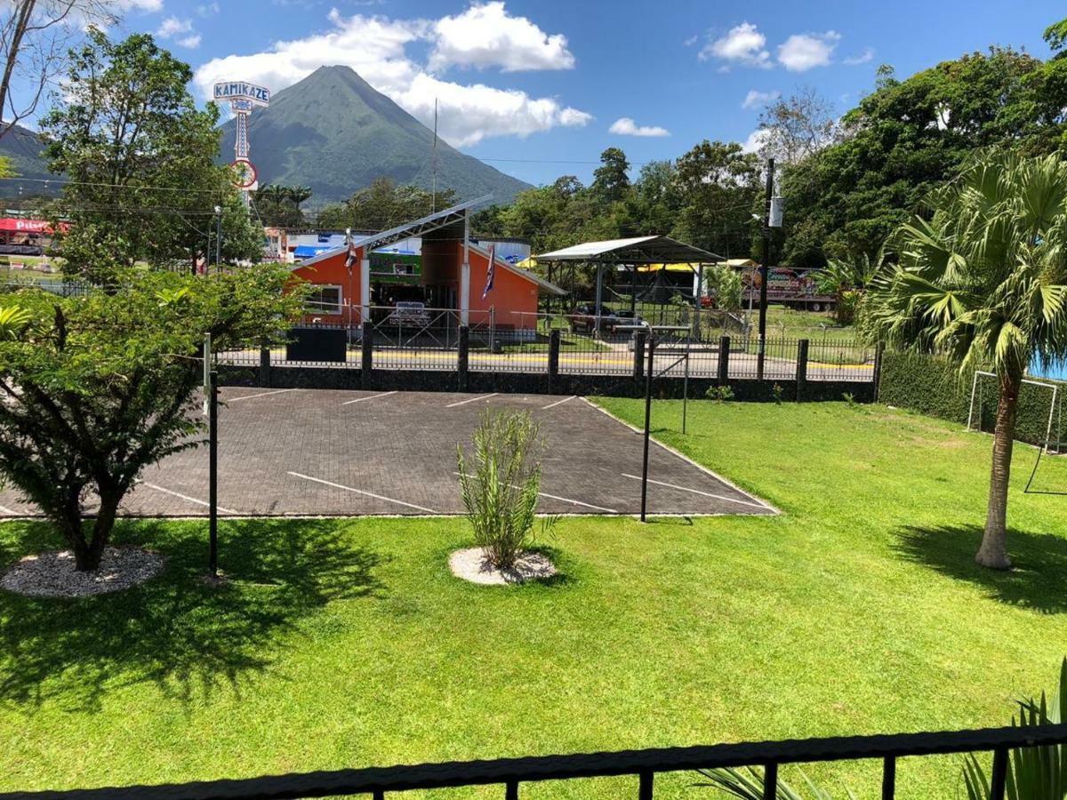 Condo'S Vista Al Volcan La Fortuna Exterior photo